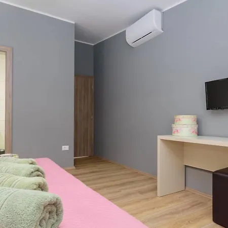 Timy Villa With Pool Apartment Rovinj